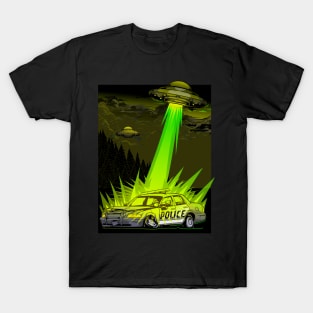 Alien destroy the police car T-shirt T-Shirt